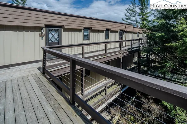 $189,000 | 103 Upper Holiday Lane, Unit G329, Beech Mountain, NC 28604