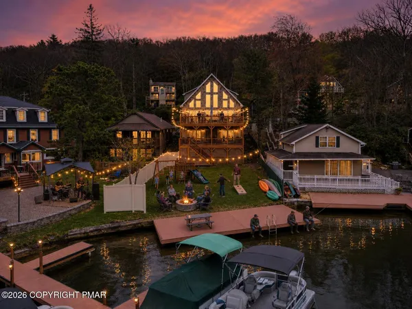 $2,699,500 | 32 South Lake Drive, Lake Harmony, PA 18624