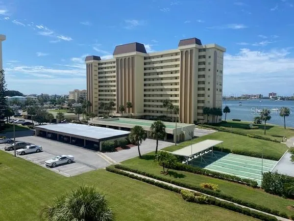 $1,650 | 4575 Cove Circle, Unit 505, St. Petersburg, FL 33708