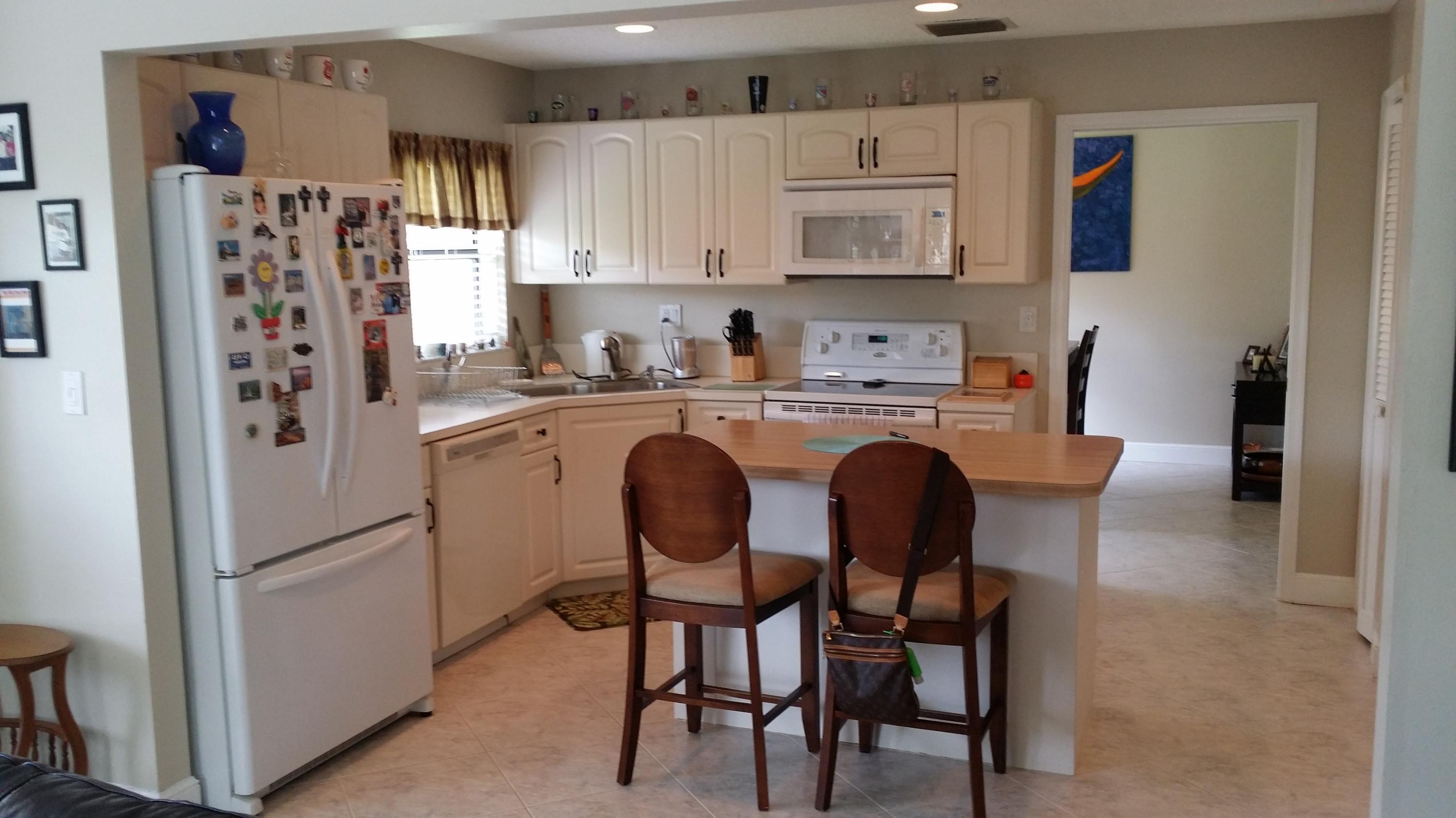 21092 Shady Vista Lane Boca Raton, FL 33428 - Photo 9 of 14 kitchen2