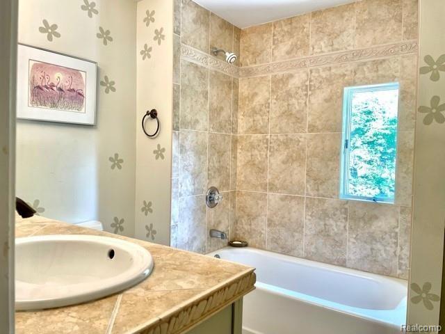 36253 Paddleford Road Farmington Hills, MI 48331 - Photo 17 of 27