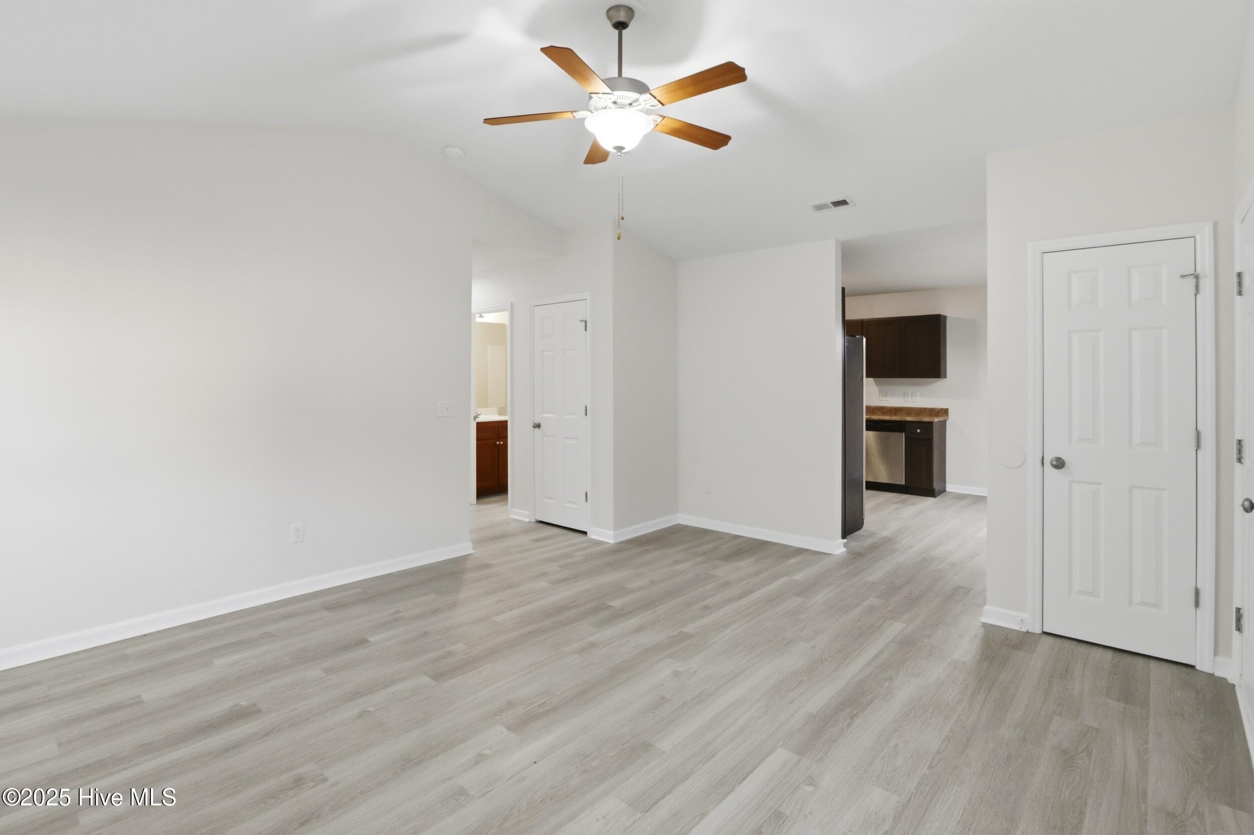 107 Blossom Court Maple Hill, NC 28454 - Photo 11 of 40 11_107 blossom ct - 11