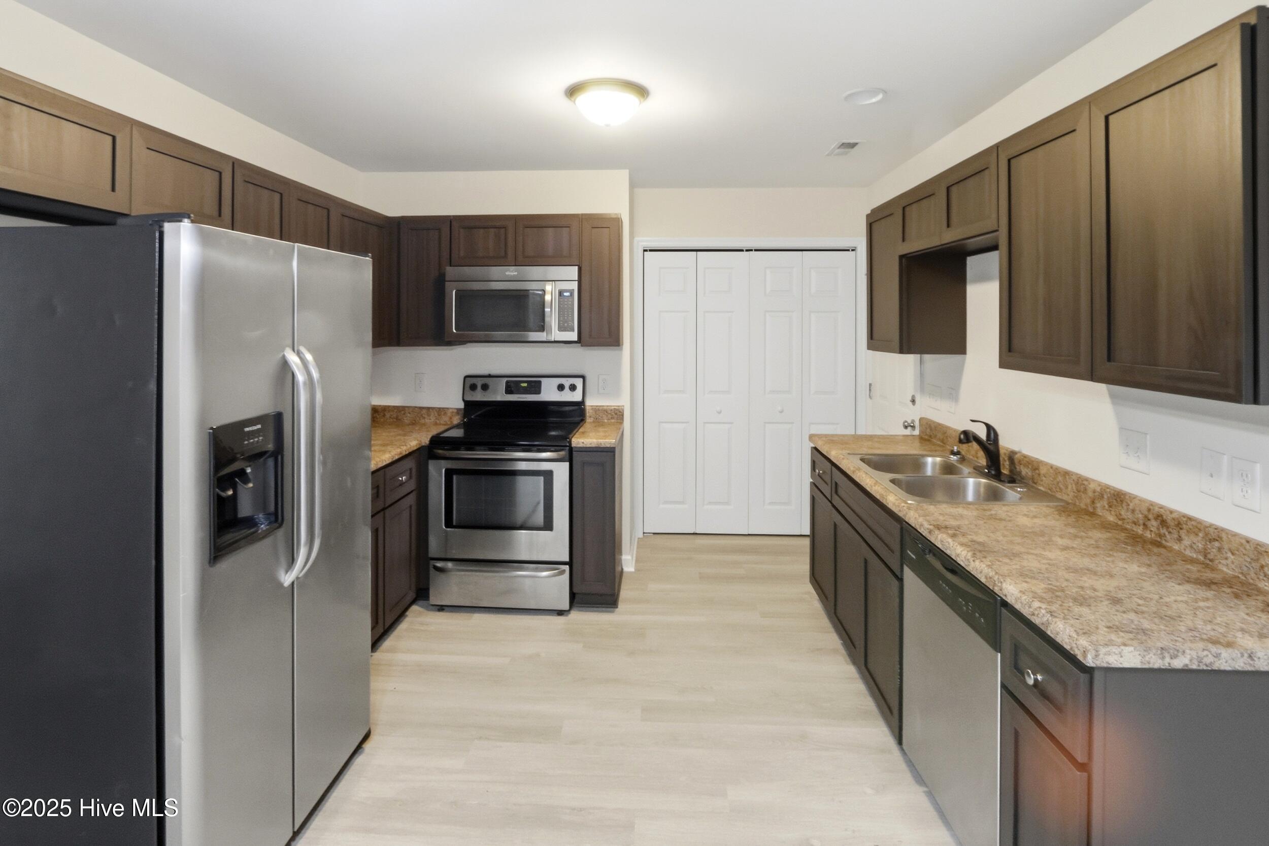 107 Blossom Court Maple Hill, NC 28454 - Photo 28 of 40 28_107 blossom ct - 28