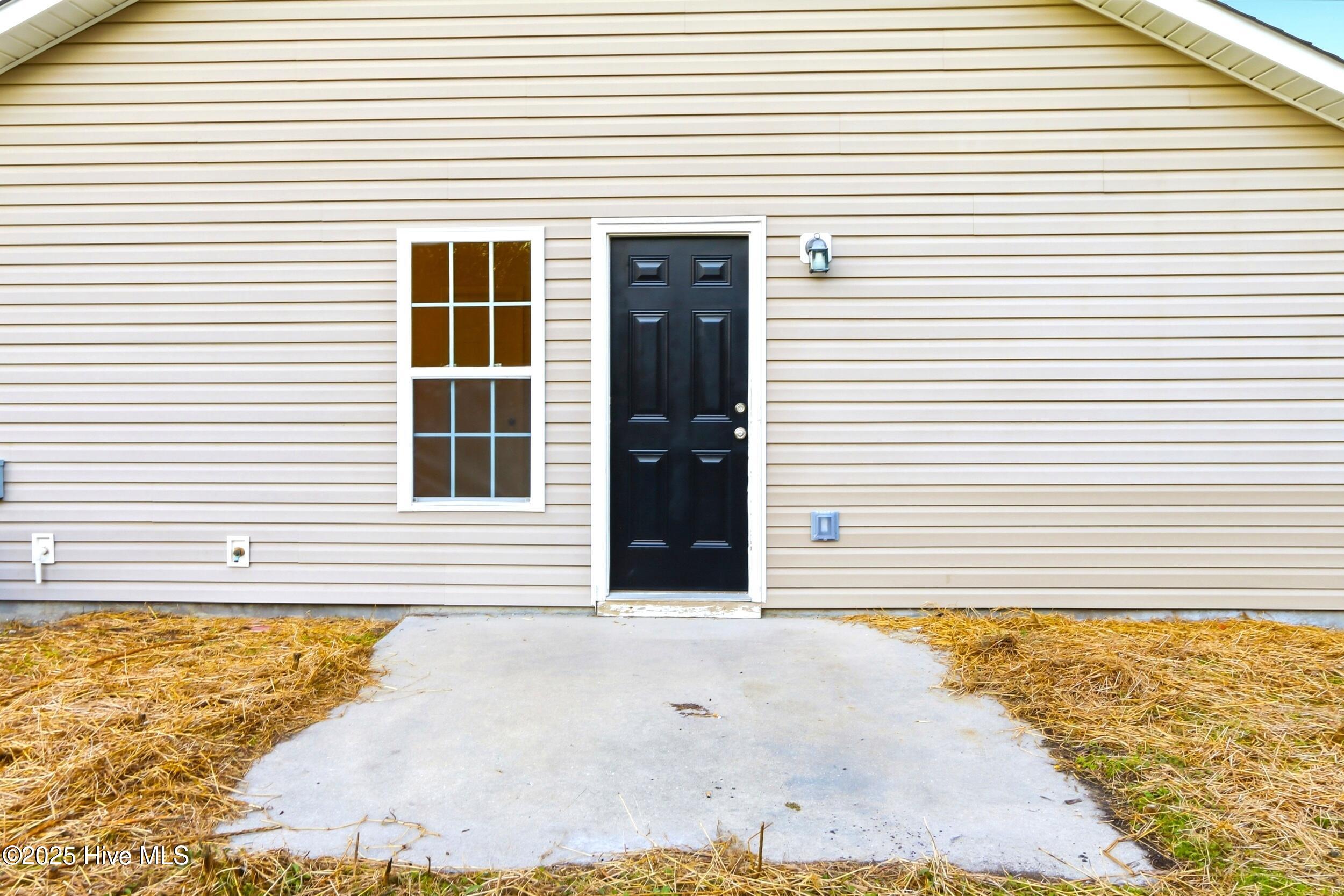 107 Blossom Court Maple Hill, NC 28454 - Photo 34 of 40 34_107 blossom ct - 34