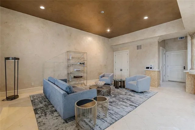 $5,100,000 | 8330 Jett Ferry Road, Sandy Springs, GA 30350