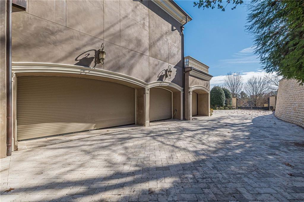 8330 Jett Ferry Road Sandy Springs, GA 30350 - Photo 73 of 98