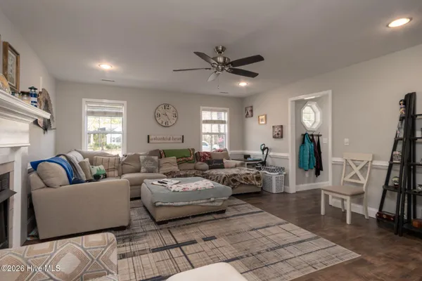 $425,000 | 589 Deer Run Road, New Bern, NC 28562