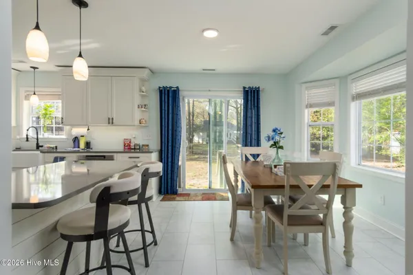 $425,000 | 589 Deer Run Road, New Bern, NC 28562