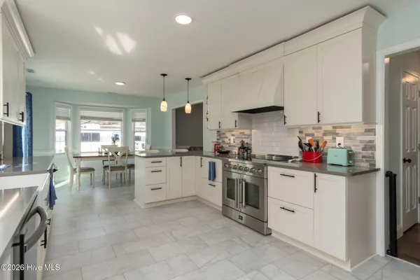 $425,000 | 589 Deer Run Road, New Bern, NC 28562