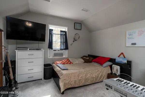 $425,000 | 589 Deer Run Road, New Bern, NC 28562