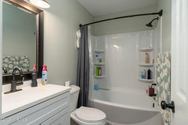 $425,000 | 589 Deer Run Road, New Bern, NC 28562