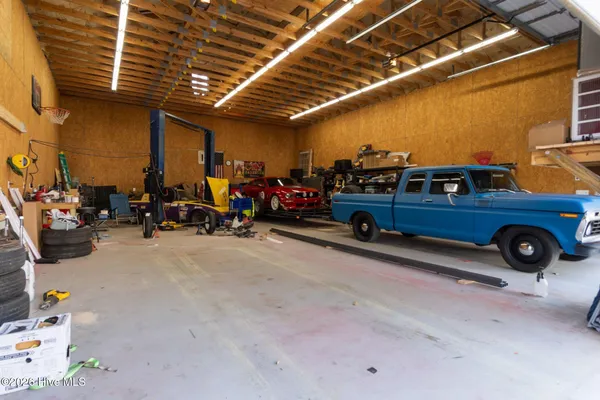 $425,000 | 589 Deer Run Road, New Bern, NC 28562