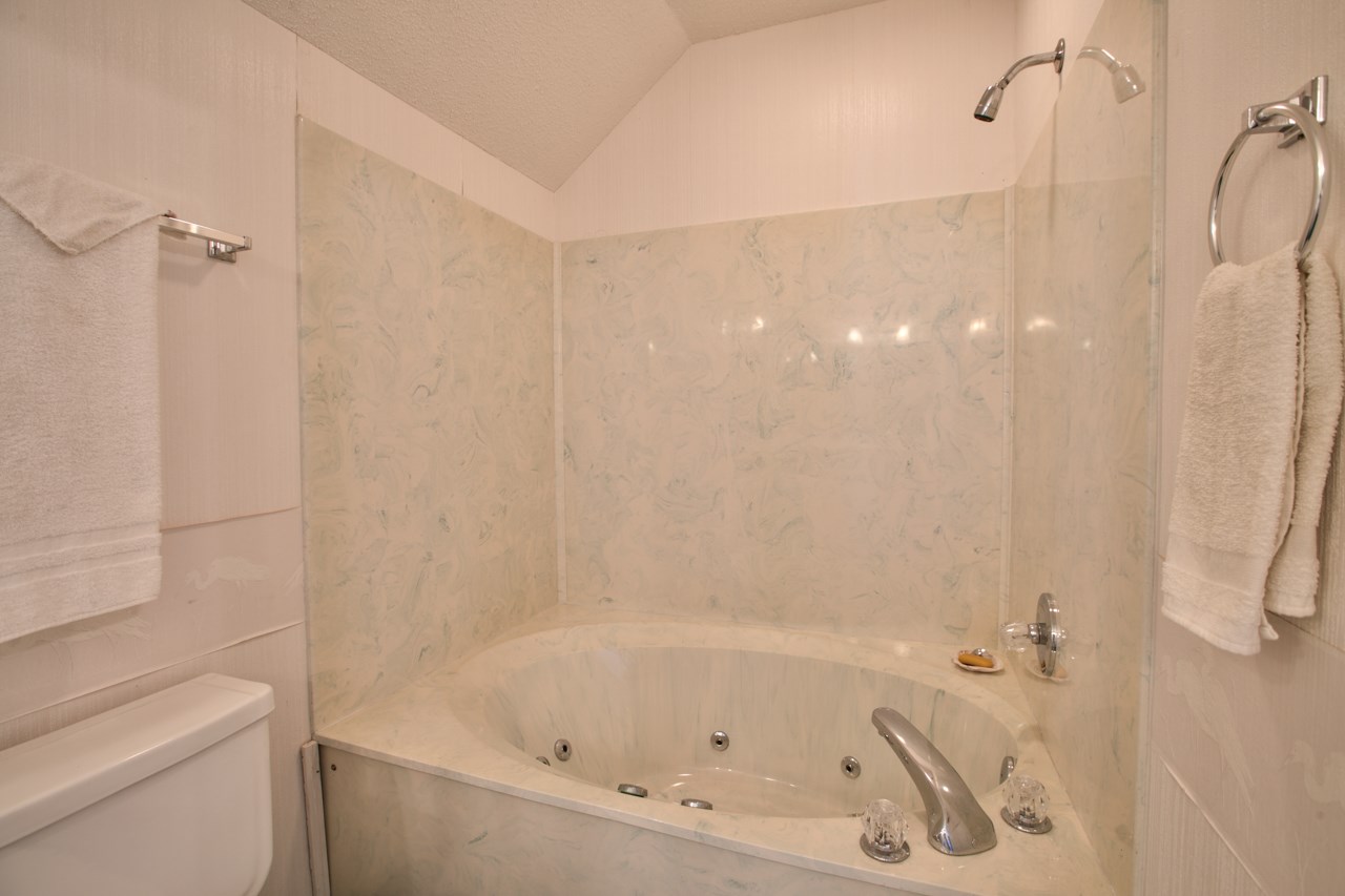 41 Royster Drive Shell Point, FL 32327 - Photo 5 of 25 Gallery Image 5