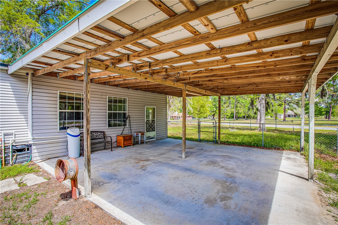 35157 Goodbread Road Callahan, FL 32011 - Photo 3 of 34 a view of a house with backyard