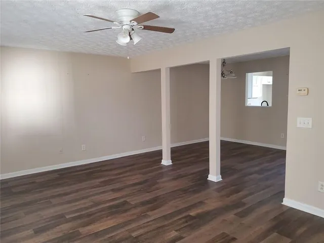 $1,100 | 11428 South Grove Drive, Hampton, GA 30228