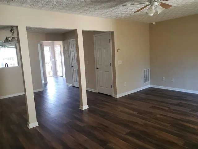 $1,100 | 11428 South Grove Drive, Hampton, GA 30228