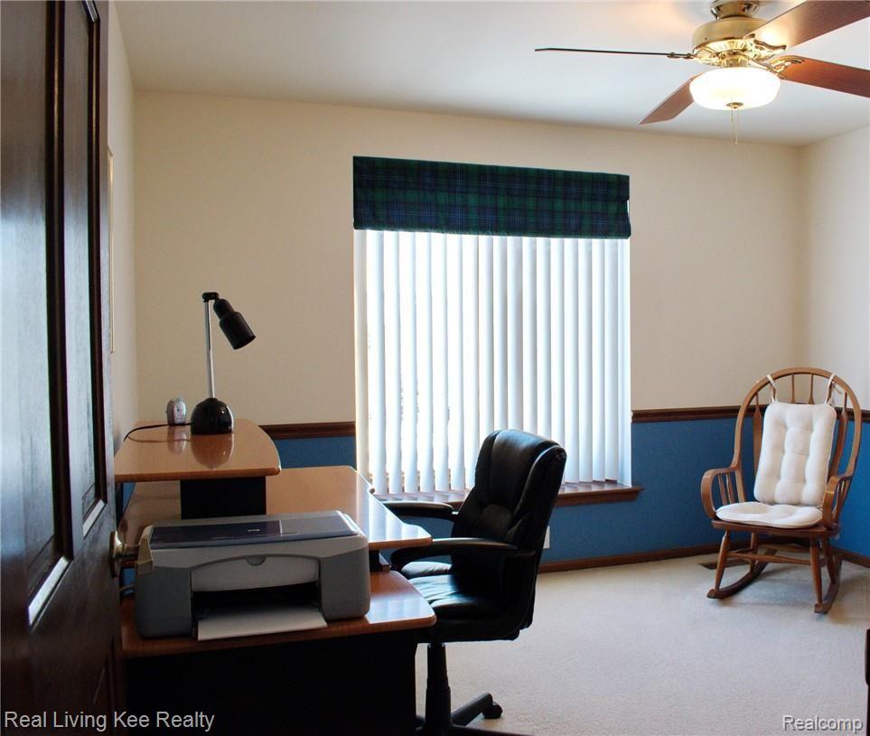 613 Snowmass Drive Rochester, MI 48309 - Photo 19 of 27 Bdrm 3.jpg
