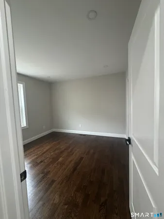 $3,500 | 279 Harriet Street, Bridgeport, CT 06608