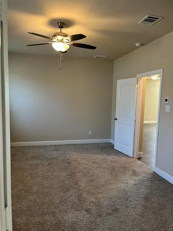 $2,050 | 8 Pleasant Valley, Sanger, TX 76266