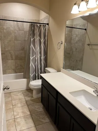 $2,050 | 8 Pleasant Valley, Sanger, TX 76266