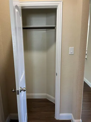 $2,080 | 8 Pleasant Valley, Sanger, TX 76266