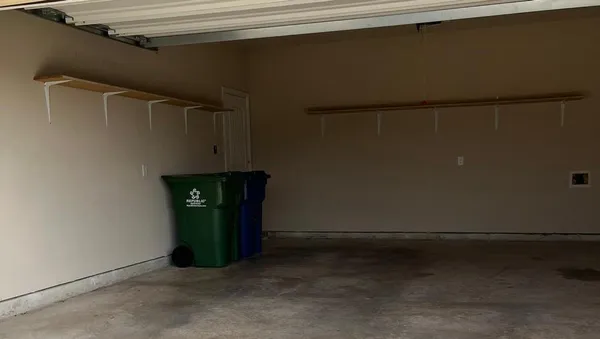 $2,050 | 8 Pleasant Valley, Sanger, TX 76266