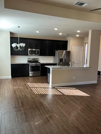 $2,060 | 8 Pleasant Valley, Sanger, TX 76266