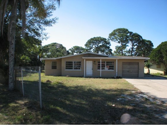 1103 Grove Cocoa Cocoa, FL 32922 - Photo 1 of 3 Primary Photo