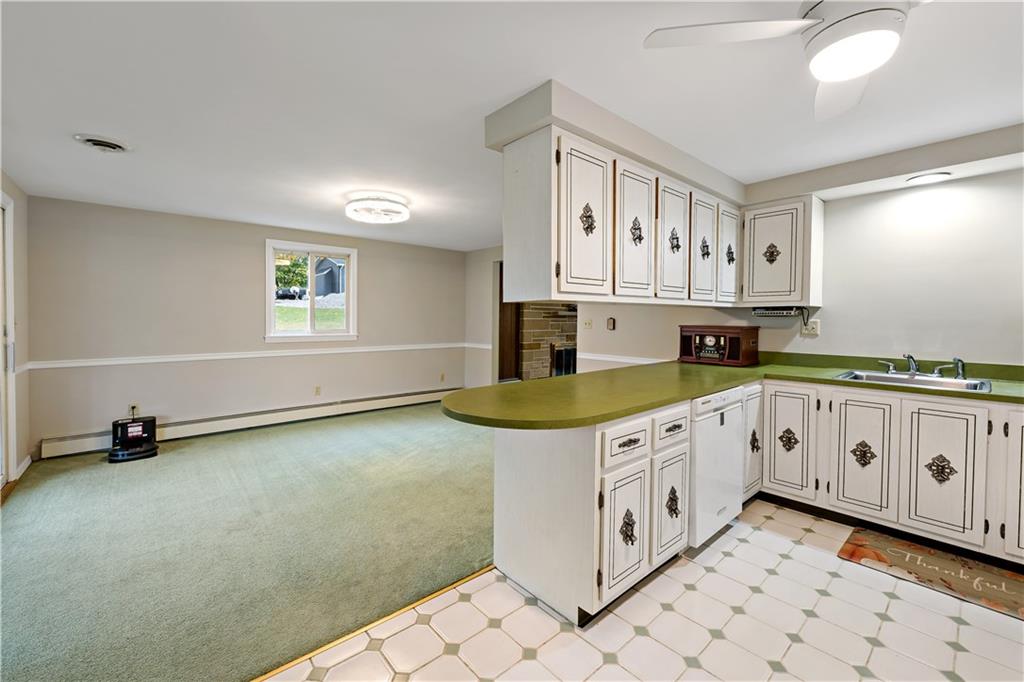 190 Butler Road Saxonburg, PA 16056 - Photo 12 of 46