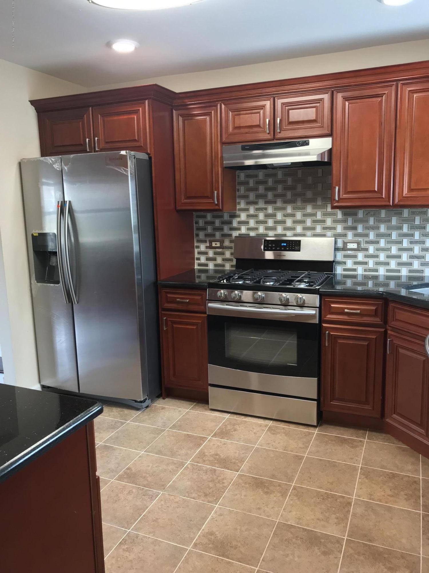 1298 Seneca Road North Brunswick, NJ 08902 - Photo 7 of 26 IMG_1760