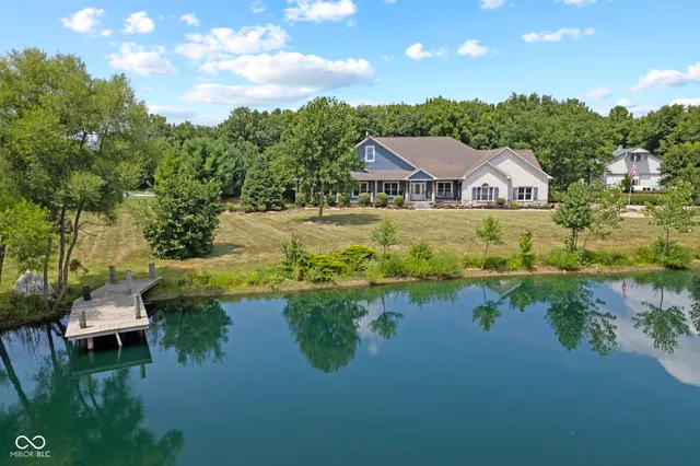 $1,399,000 | 1570 West 400 North, Franklin, IN 46131