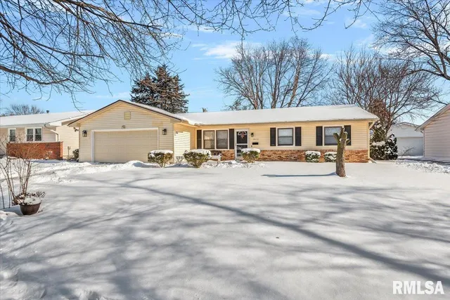 $229,900 | 2612 Arlington Drive, Springfield, IL 62704
