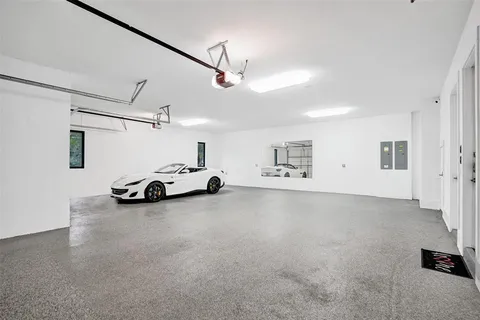 $3,595,000 | 11660 Southwest 1st Court, Plantation, FL 33325