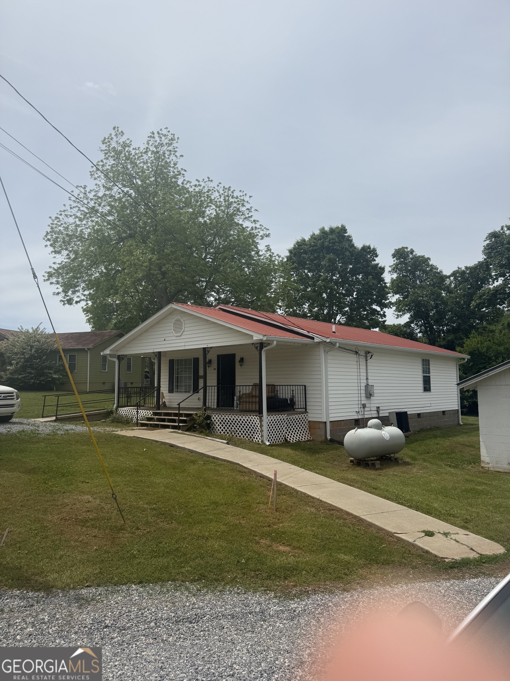 38 Campbell Street Cleveland, GA 30528 - Photo 2 of 12
