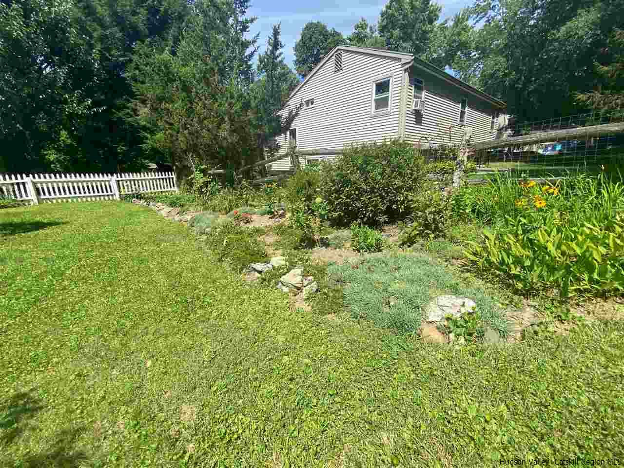 104 Sleight-Plass Road Poughkeepsie, NY 12603 - Photo 26 of 32 Photo 26