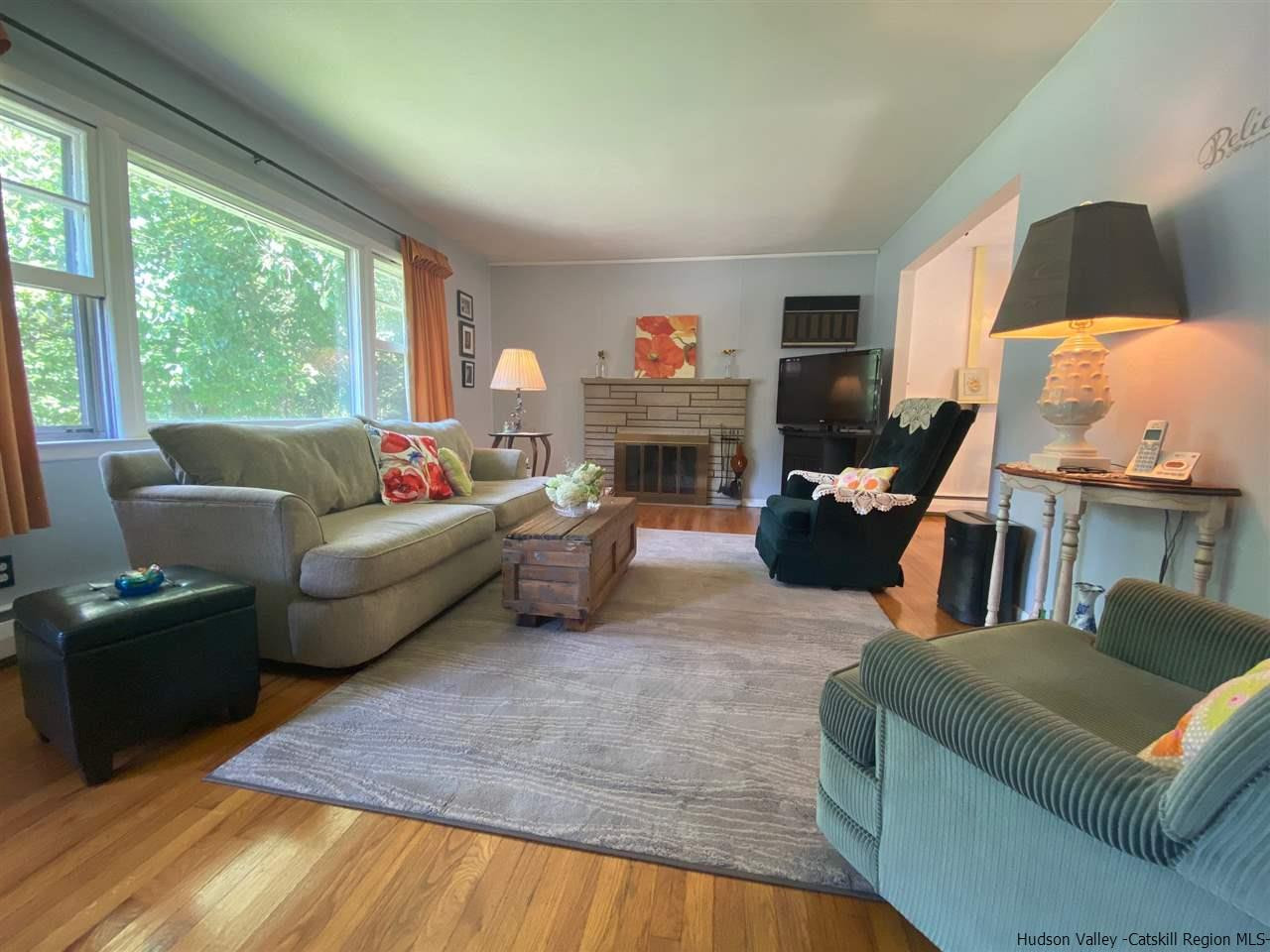 104 Sleight-Plass Road Poughkeepsie, NY 12603 - Photo 9 of 32 Photo 9