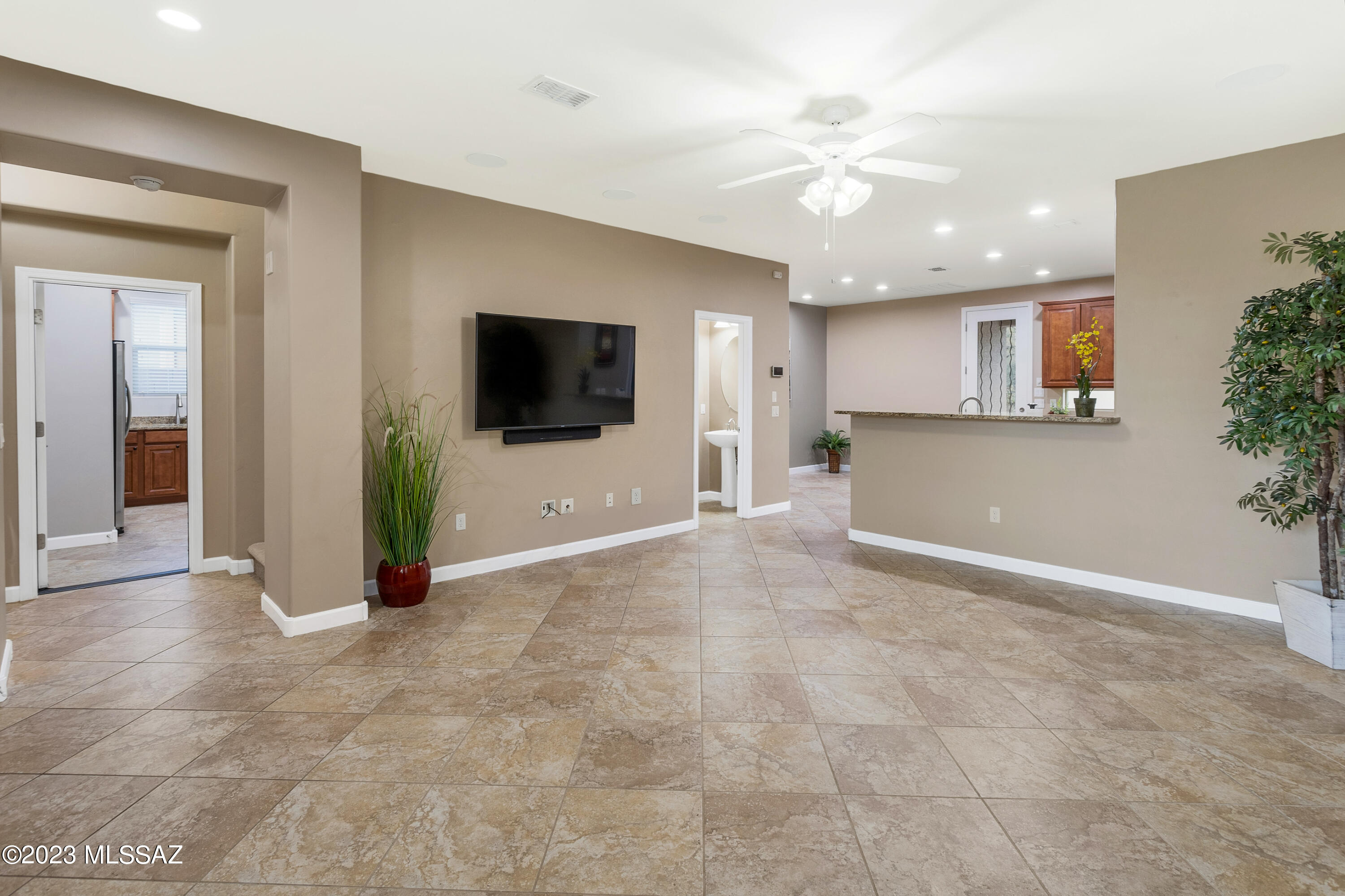 12920 North Shell Traders Court Tucson, AZ 85755 - Photo 4 of 31