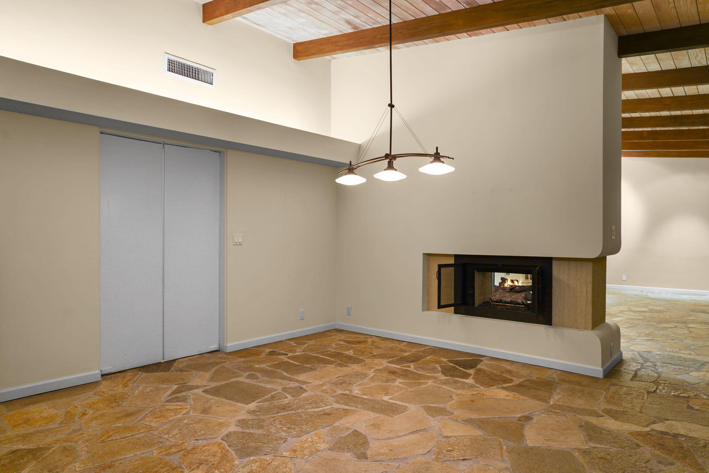 1345 Deep Well Road Palm Springs, CA 92264 - Photo 24 of 44 Dining