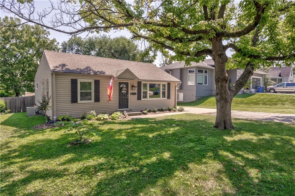 5531 Reeds Road Mission, KS 66202 - Photo 3 of 20 Gallery Image 3