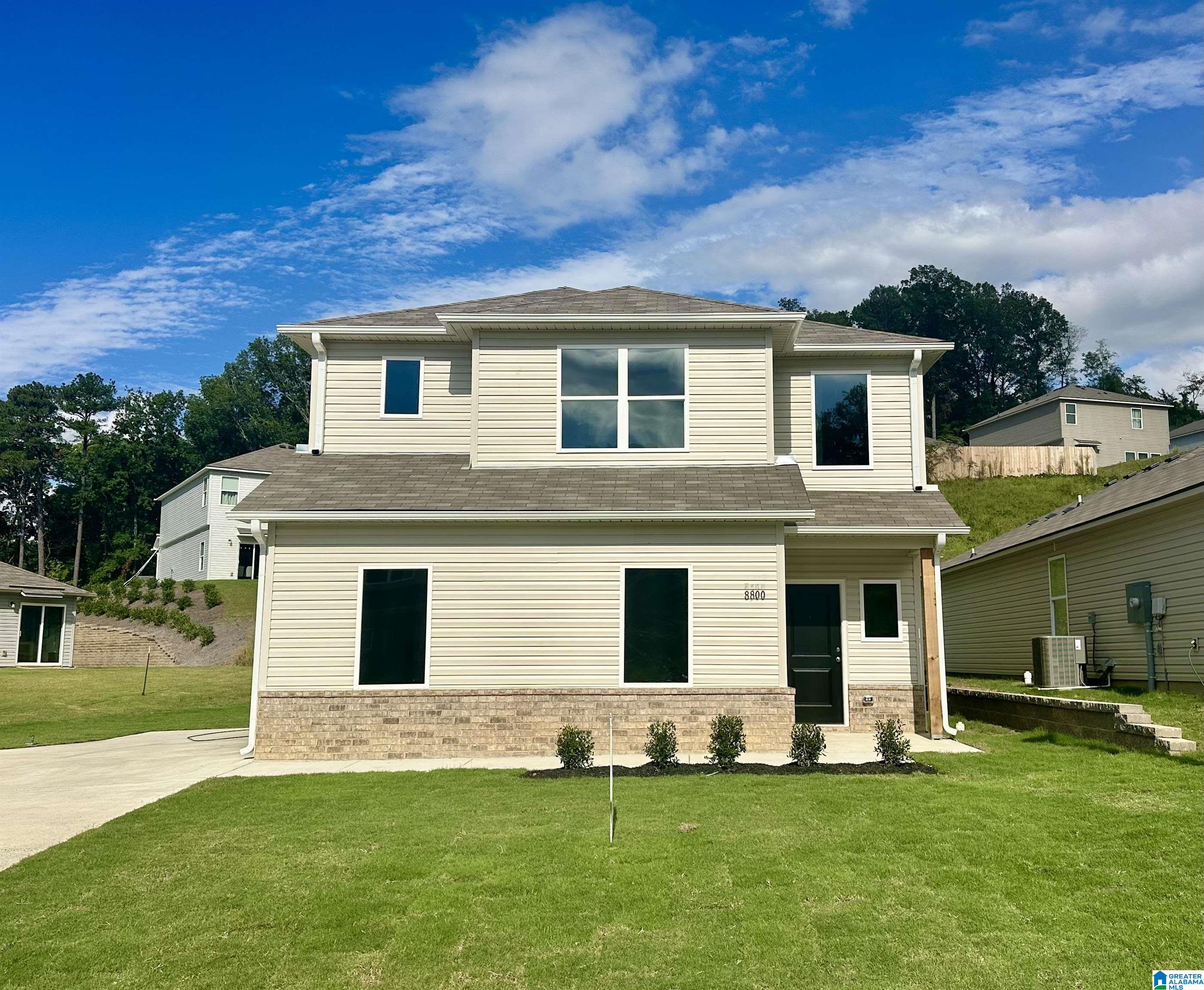 8800 Rockhampton Drive Leeds, AL 35094 - Photo 1 of 30
