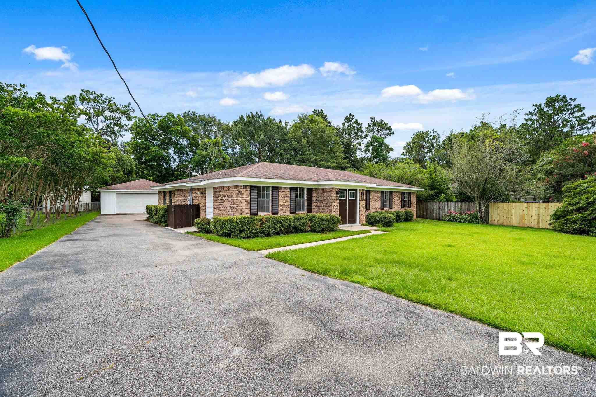 4599 Clarendon Drive Mobile, AL 36619 - Photo 4 of 25