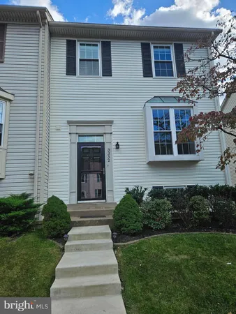 $3,100 | 3332 Piney Ridge Court, Herndon, VA 20171