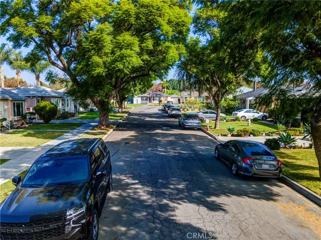 a view of a house with a garden