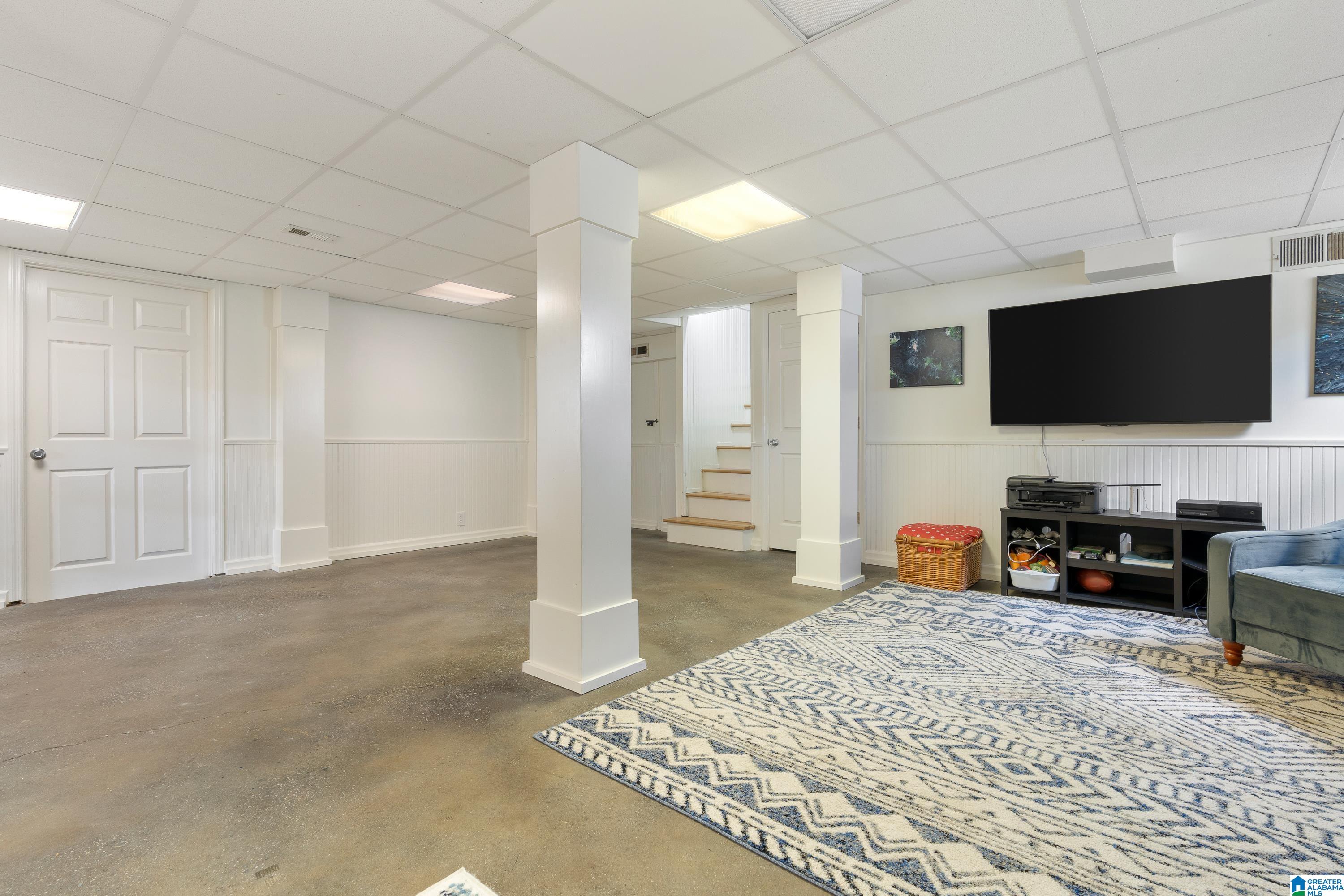 915 Irving Road Birmingham, AL 35209 - Photo 28 of 36