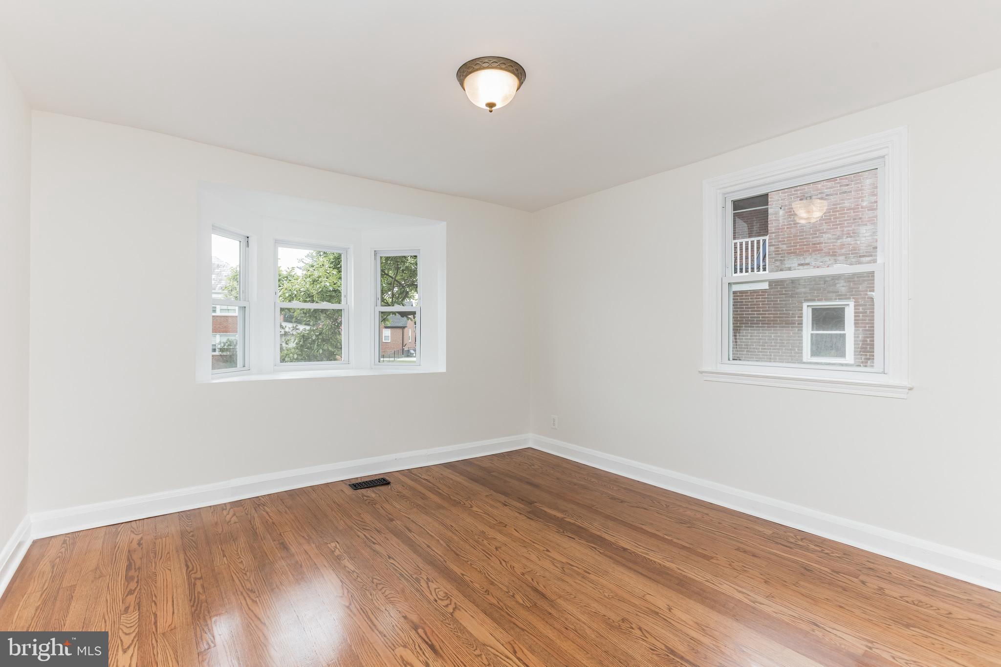 740 Charing Cross Road Baltimore, MD 21229 - Photo 9 of 29 Bedroom