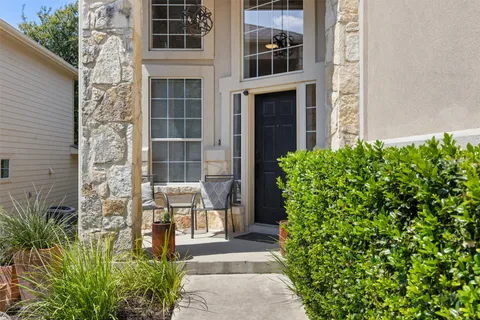 $649,000 | 7901 Southwest Parkway, Unit 4, Austin, TX 78735