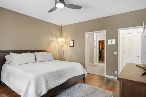 $649,000 | 7901 Southwest Parkway, Unit 4, Austin, TX 78735