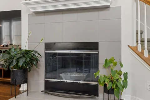 $649,000 | 7901 Southwest Parkway, Unit 4, Austin, TX 78735