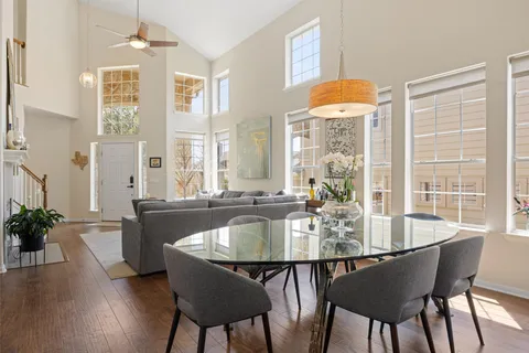 $649,000 | 7901 Southwest Parkway, Unit 4, Austin, TX 78735