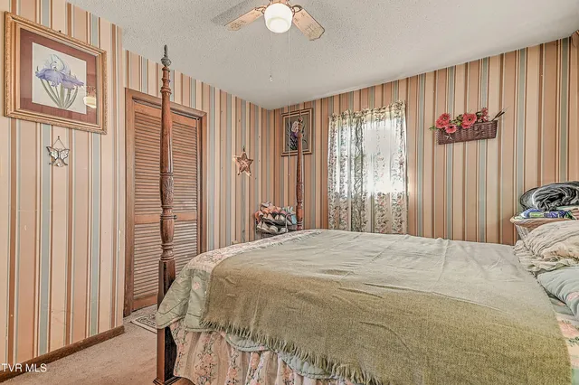 $230,000 | 465 Springfield Drive, Bristol, TN 37620